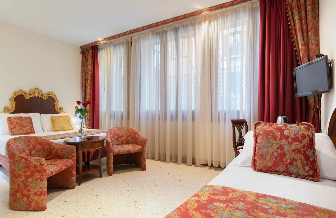 Palazzina Fortuny-1